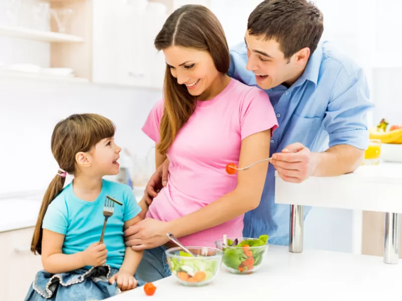 Crece la presión por criar hijos saludables