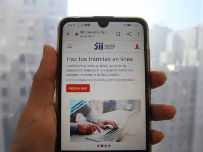 Inédito: SII dará reporte a personas para que sepan en qué gastó el Estado los impuestos que pagaron