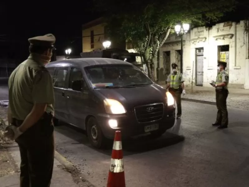 No entienden: detienen por tercera vez a dos personas que no respetaron cuarentena ni toque de queda